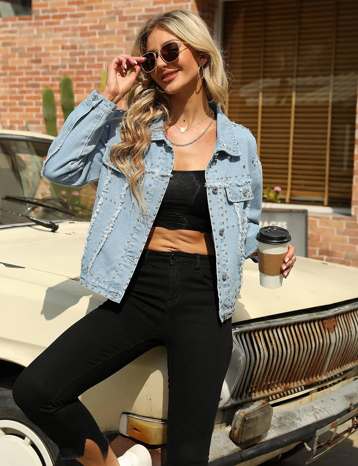 Omoone Women's Long Sleeve Rivet Studded Denim Jacket Casual Pearl Short Jean Coat Concert Nashville Outfits