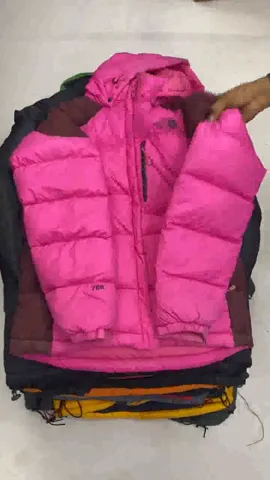 The North Face Puffer Coats - 35 pieces